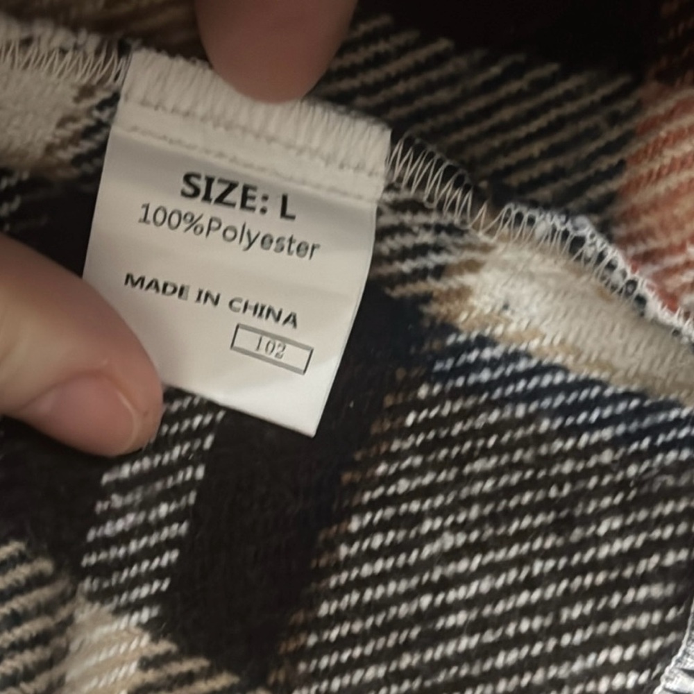 Women’s Plaid Shacket Size Large Brown Black Cream Button Front Oversized Jacket - Picture 3 of 4